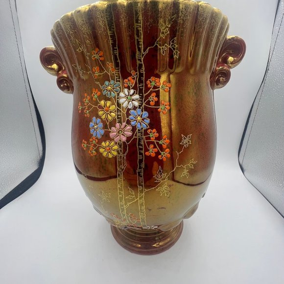 7 inch Tumbling Flowers Vase Crown Devon Fieldings - Picture 1 of 8